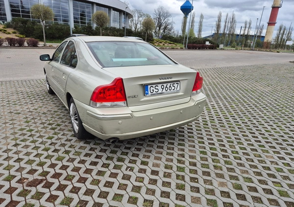 Volvo S60 cena 12000 przebieg: 278500, rok produkcji 2007 z Słupsk małe 172